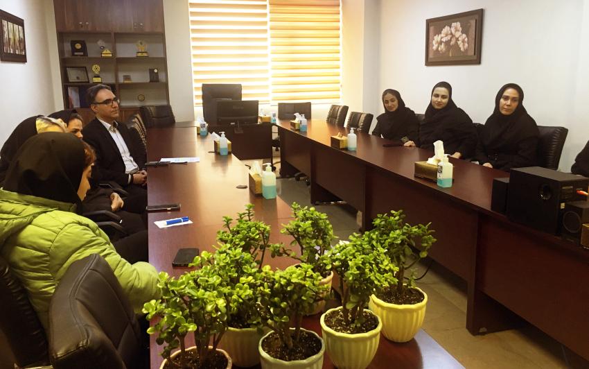 تجلیل از کارکنان سیمرغ به مناسبت روز مادران شاغل